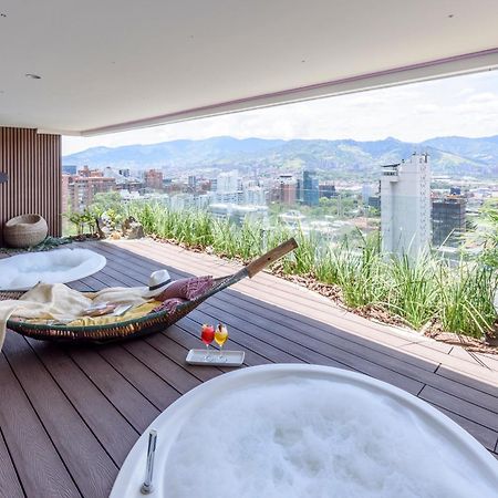 Diez Hotel Categoria Colombia Medellín Dış mekan fotoğraf The Spa at The Mira